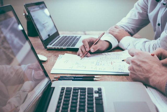 The Top 9 Benefits of Having a Professional Web Design